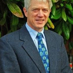 Dr Philip  Johnston